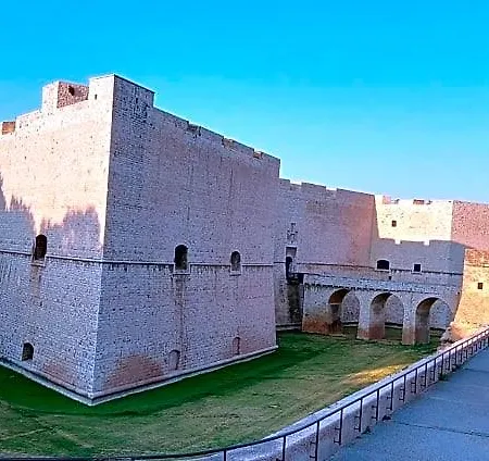 Isabella D'aragona Bed & Breakfast Barletta